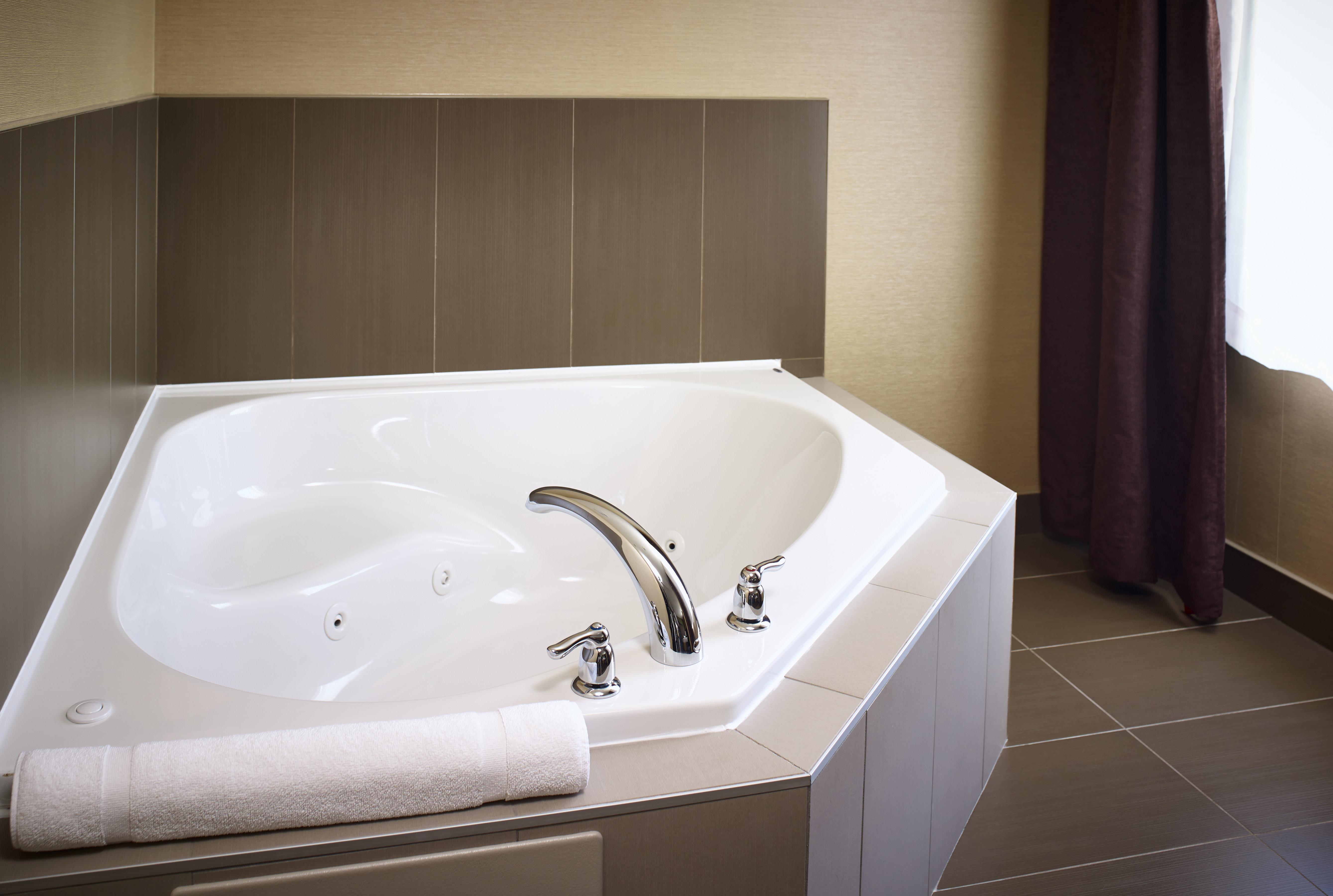 Holiday Inn Express And Suites Timmins By Ihg Kültér fotó