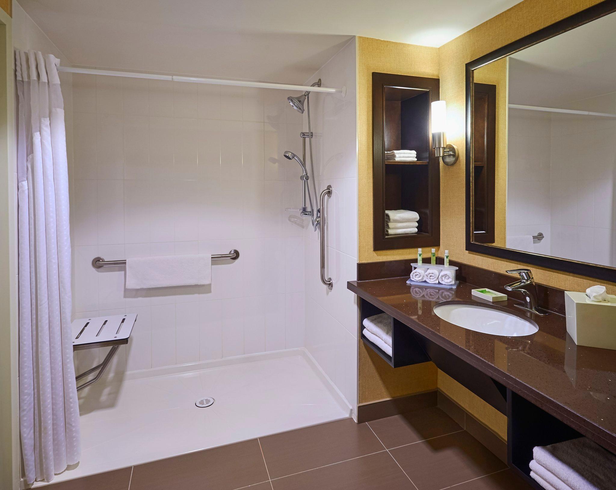 Holiday Inn Express And Suites Timmins By Ihg Kültér fotó