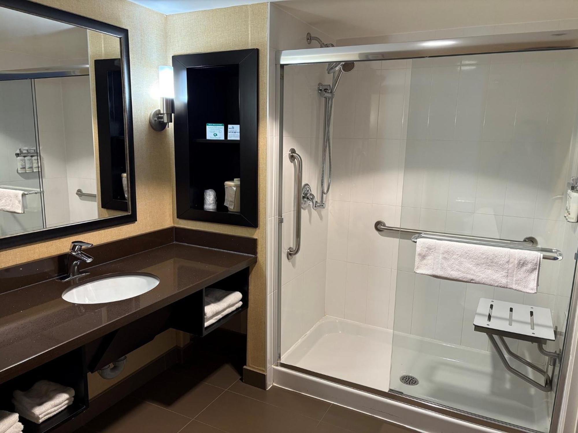 Holiday Inn Express And Suites Timmins By Ihg Kültér fotó